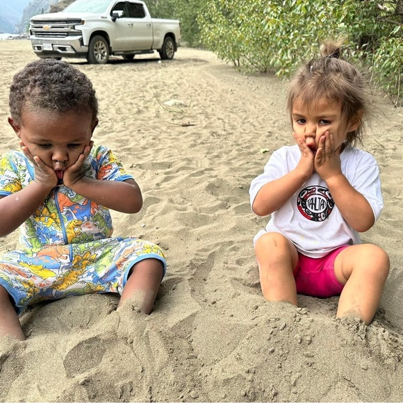 Meet your Posher, Jazmine - Picture 1 of 1